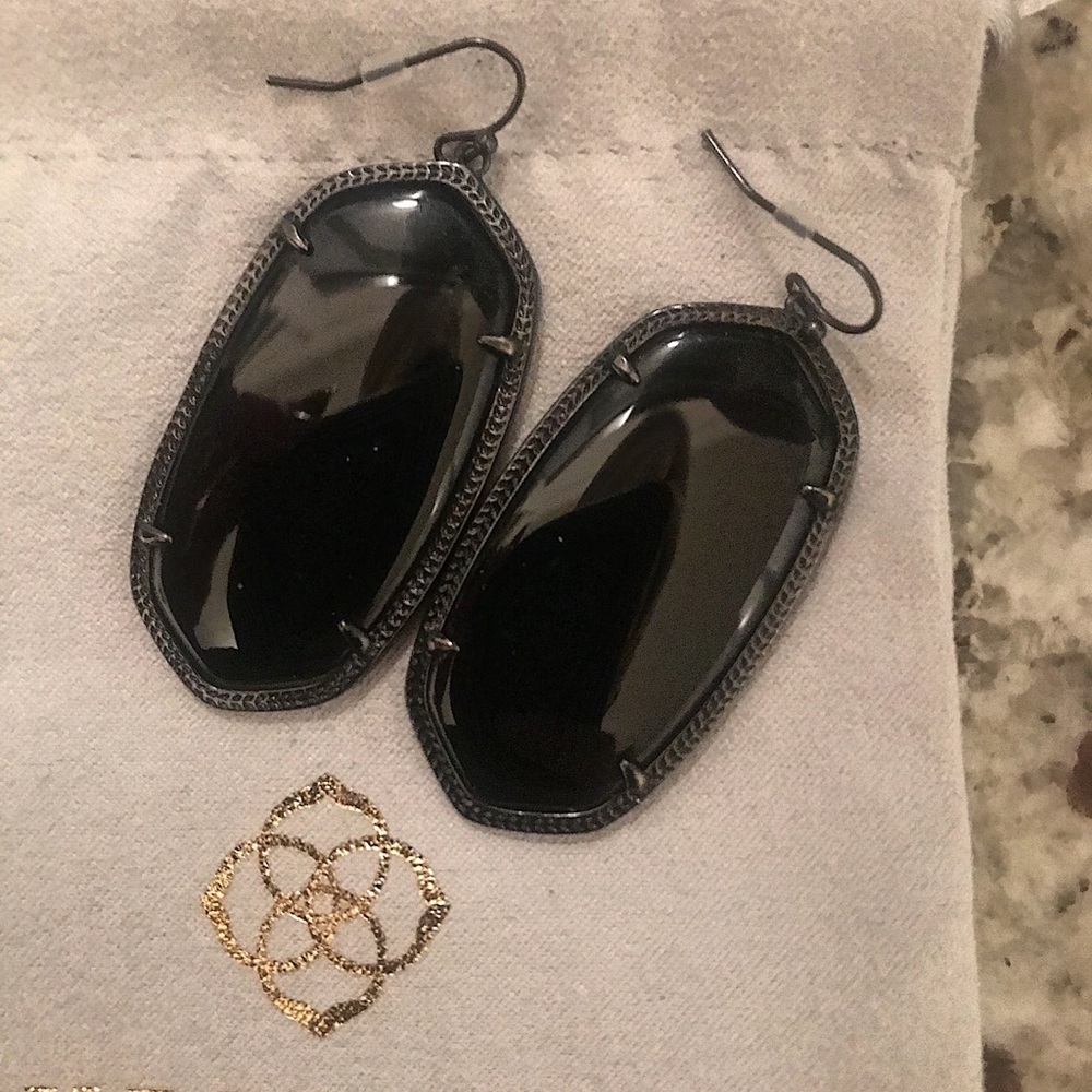 Kendra Scott black and gunmetal Danielle’s